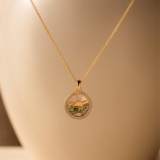Abalone Sunrise Pendant Necklace in 18K Gold
